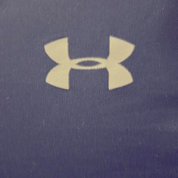 Under Armour long sleeve top - Picture 2 of 4